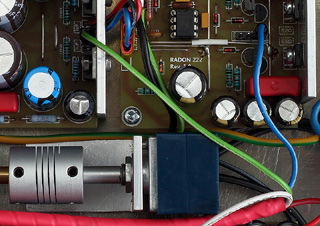 Hi-End Headphone Amplifier Radon 222 (Inside close-up)